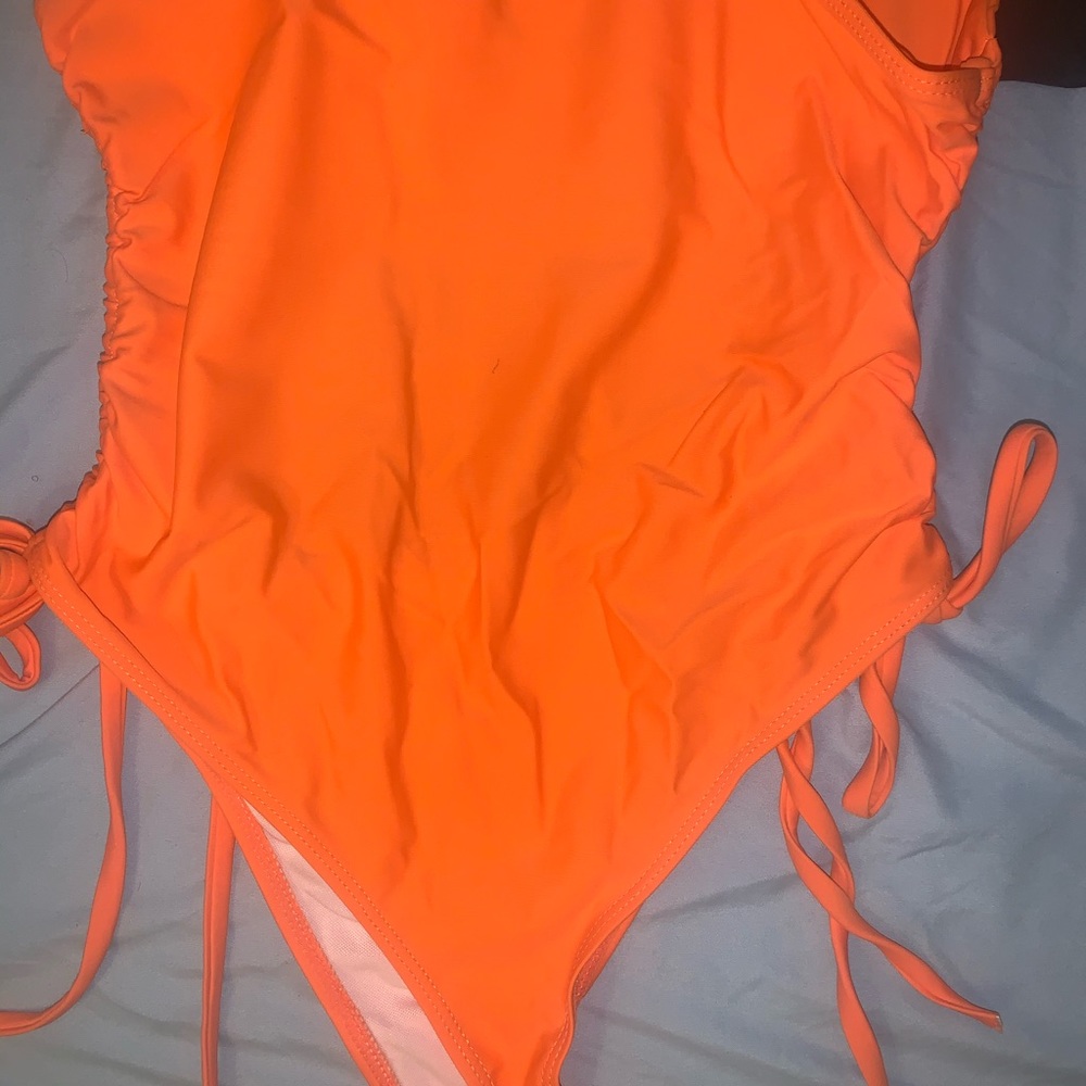 One piece bathing suit